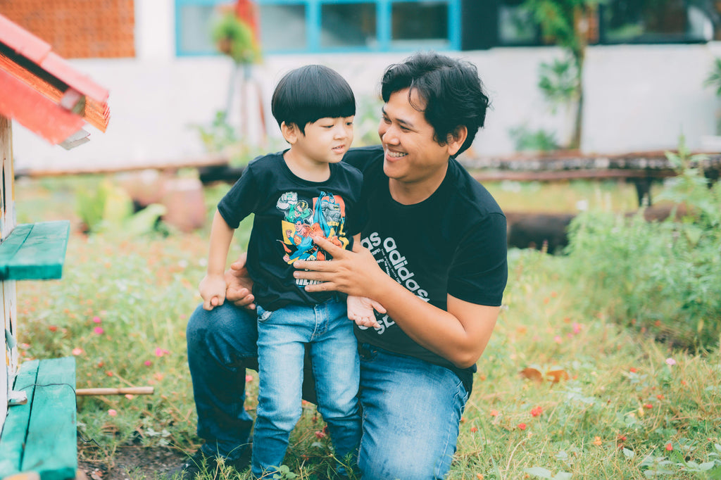 Dadly Clothing - Lifestyle Clothing for Awesome Dads